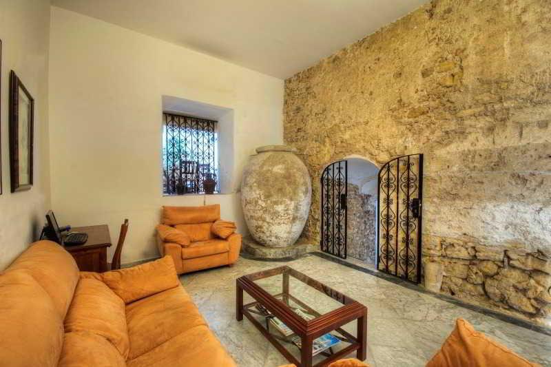 Hotel Tugasa Casa Palacio Medina Sidonia Exteriör bild