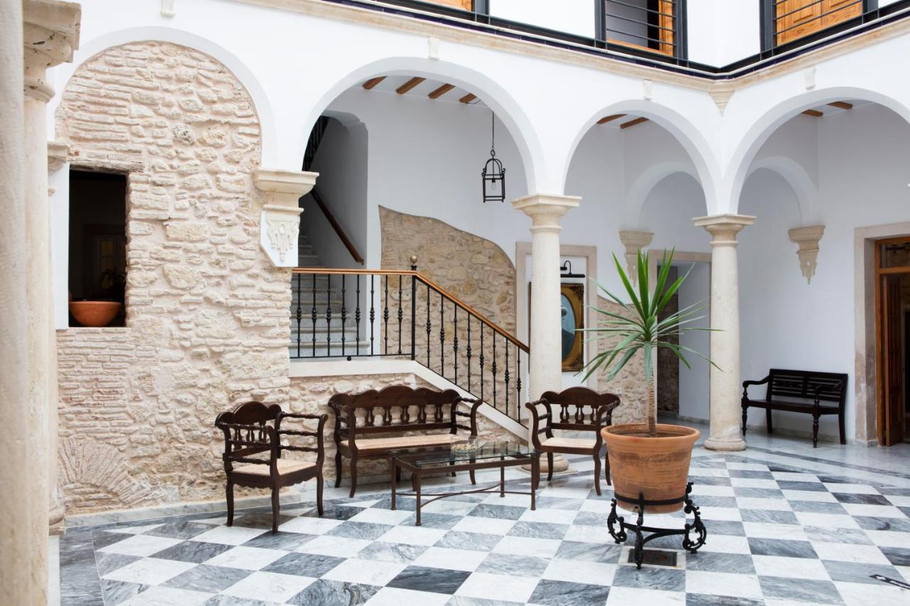 Hotel Tugasa Casa Palacio Medina Sidonia Exteriör bild