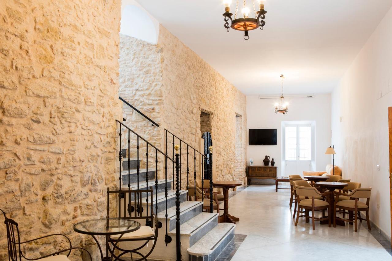 Hotel Tugasa Casa Palacio Medina Sidonia Exteriör bild