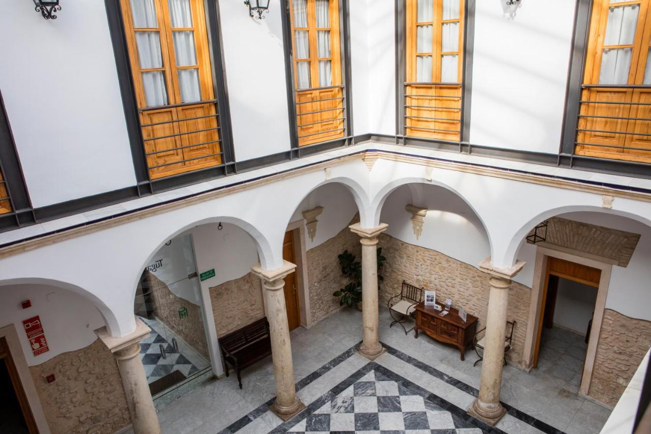 Hotel Tugasa Casa Palacio Medina Sidonia Exteriör bild