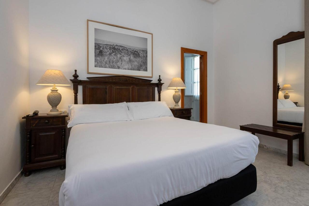 Hotel Tugasa Casa Palacio Medina Sidonia Exteriör bild