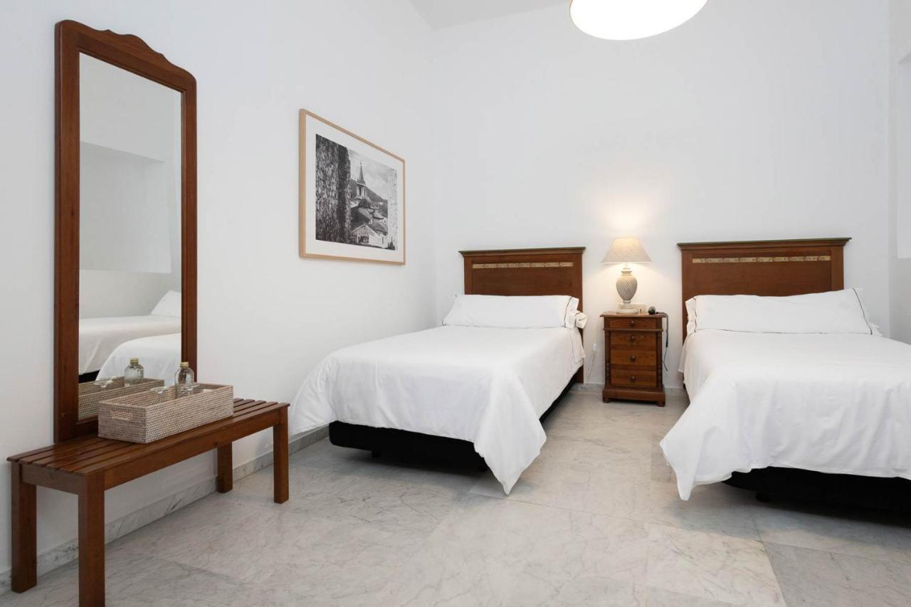 Hotel Tugasa Casa Palacio Medina Sidonia Exteriör bild