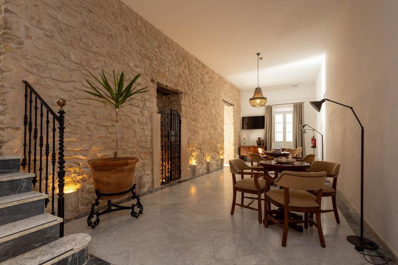 Hotel Tugasa Casa Palacio Medina Sidonia Exteriör bild